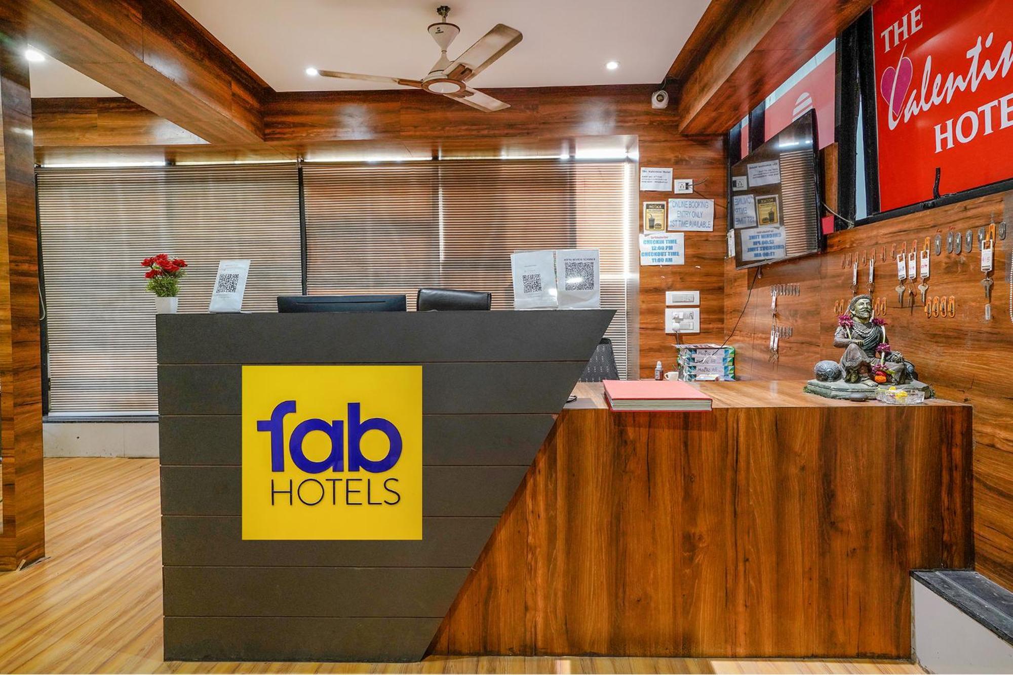 Fabhotel The Valentine - Udhna Road 苏拉特 外观 照片