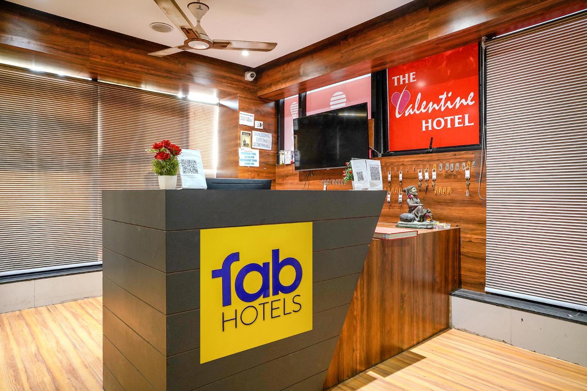 Fabhotel The Valentine - Udhna Road 苏拉特 外观 照片